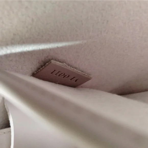 🎊SOLD🎊NWOT ✨Louis Vuitton Epi Nocturne Lilac PM - Picture 9 of 13